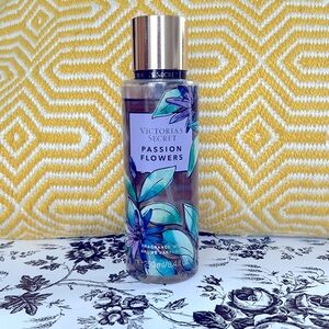 Victoria’s Secret Passion Flowers Fragrance Mist